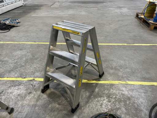 Escalera Doble Dirks