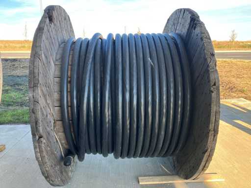 110 m – 4x185 SM/95 ECA cable for equipment power supply (1,344 kg)