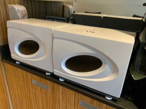 Warme doek en sterilisatie kast (2x)