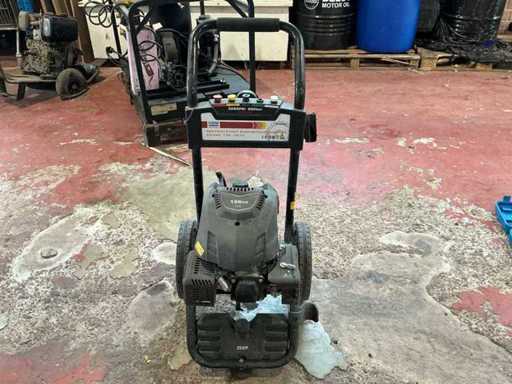 HBM Profi 4 tempi benzina 220 Bar - Pulitore ad alta pressione 7HP