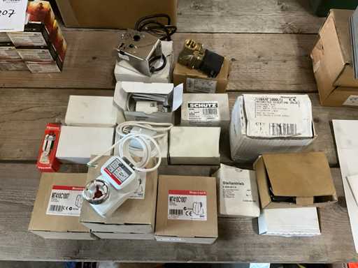 Central heating pump lot parts