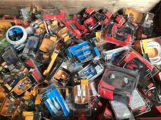 Q-link mix pallet kabels en connectors