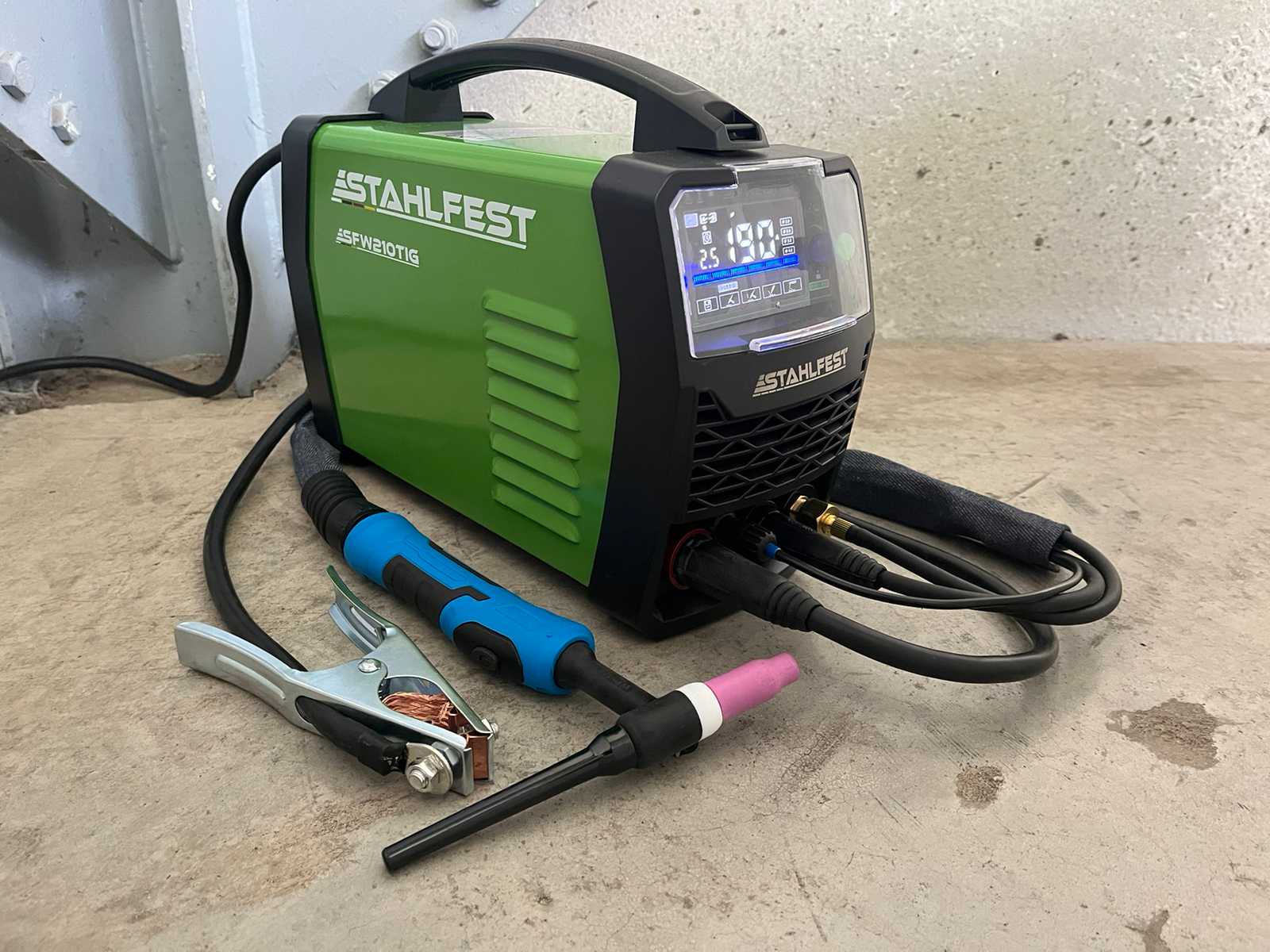 Stahlfest SFW210TIG TIG welding machine