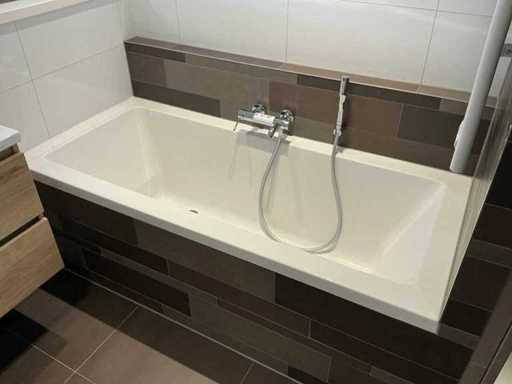 Bathtub 180 cm