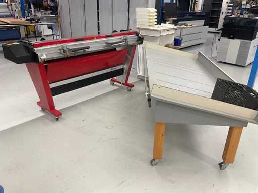 Fotoba WR64 Poster cutting machine
