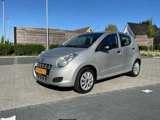 Mașina de pasageri Suzuki Alto 1.0 Comfort Plus 2010