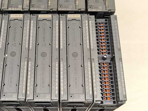 SIEMENS S7-300 Siemens SIMATIC S7-300 und ET 200S Automatisierungsmodule