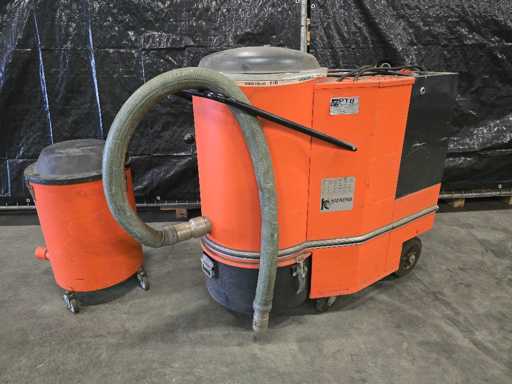 BTB Kiekens - 1987 - C 672 G - Aspirapolvere industriale