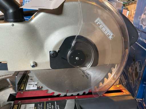 Fremark Powerful 1500 Radial Miter Saw