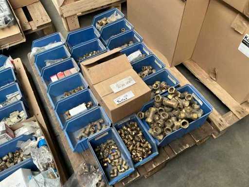 Installation material and technical fittings