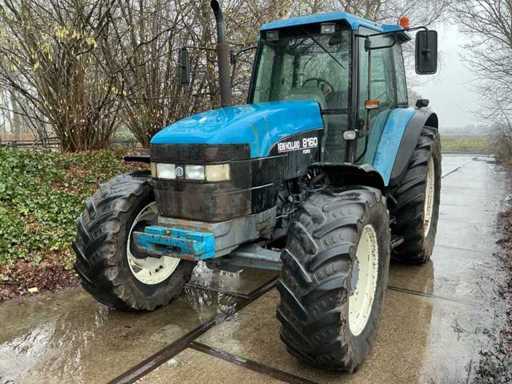 1998 New Holland 8160 All-wheel drive farm tractor