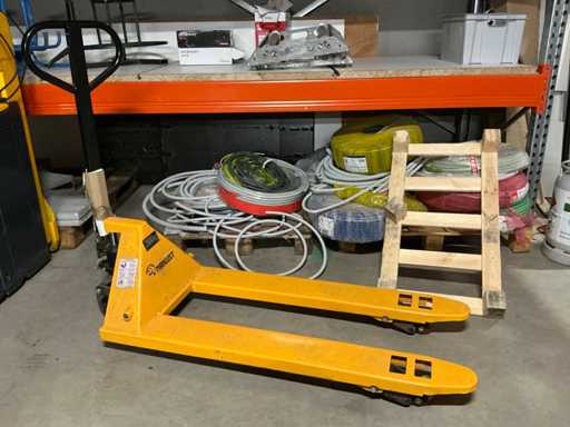 Mangust Hand Hydraulic Pallet Truck