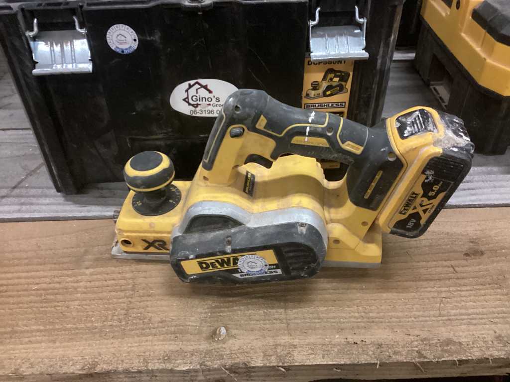 Dewalt dcp580b discount