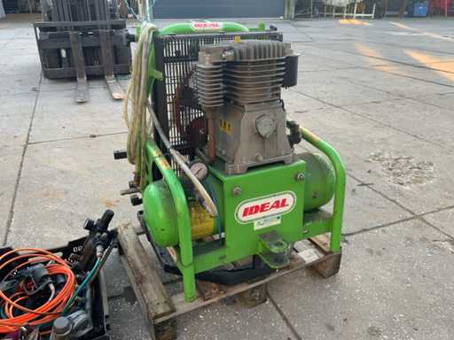 1995 Ideal Prest 31 500 Piston Compressor
