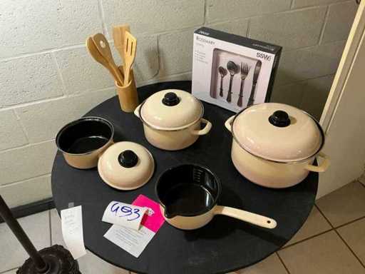 Cooking pot set 7 pieces+ kitchen accessories