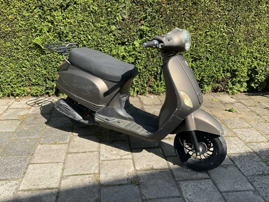 2016 Znen Snorscooter