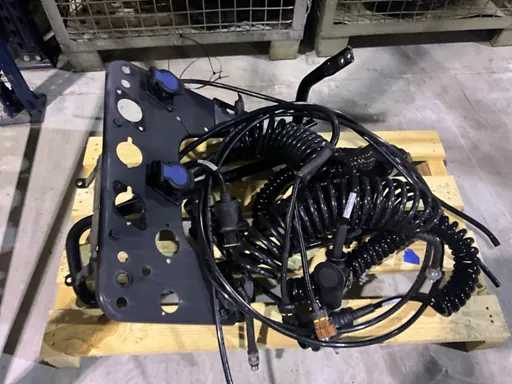 Elektriciteit voor vrachtwagen MAN achteraan en toebehoren