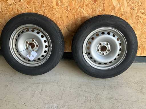 Continental VancoContact 2 Car Tire (4x)