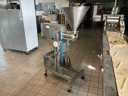 2001 Gei Turbo D100P Dosing Machine/Filling Machine