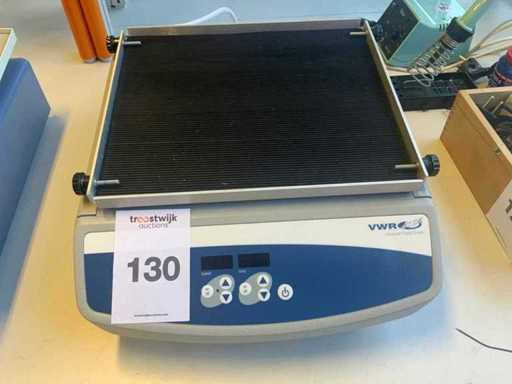 VWR ADV 3500 Shaking Table
