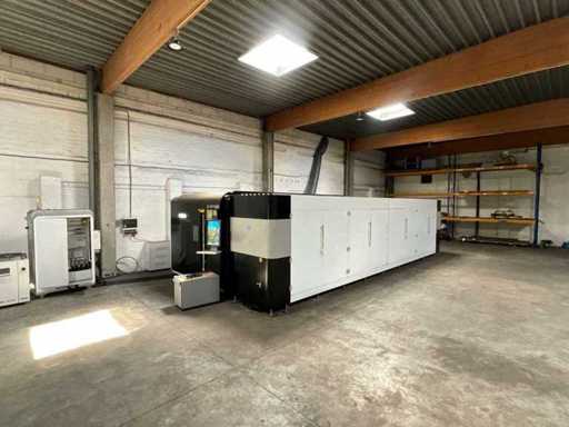 G-Weike LF-3015GAR Blech- und Röhrenfaser-Laserschneidemaschine, inklusive Zubehör