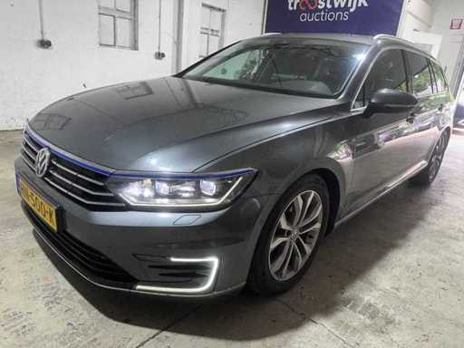 Volkswagen - Varianta Passat - 1.4 TSI GTE Highline AUTOMAT - HN-500-K - 2015
