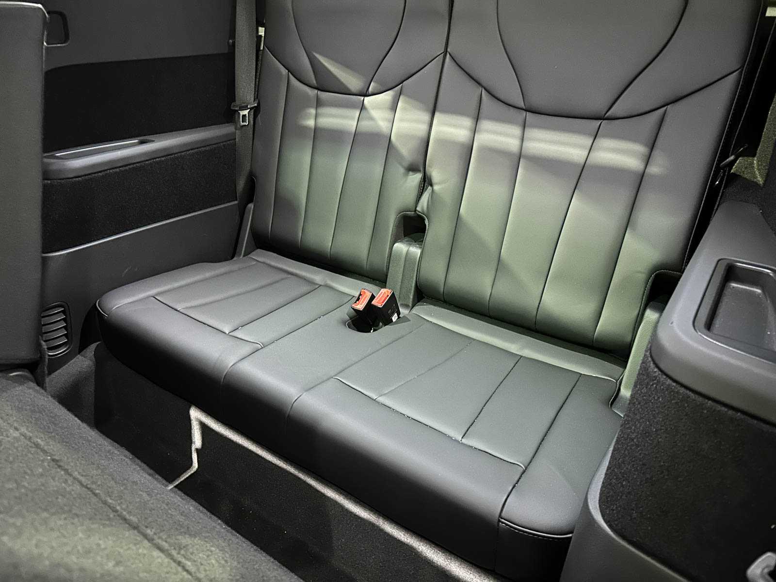 Hongqi E-HS9 Executive 99KWH 551pk 2025 (Origineel-NL+1e eigenaar), HNH-93-T Fabrieksgarantie