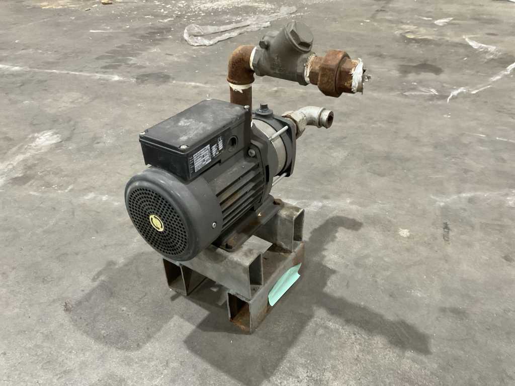 Grundfos CH4-20 Water Pump