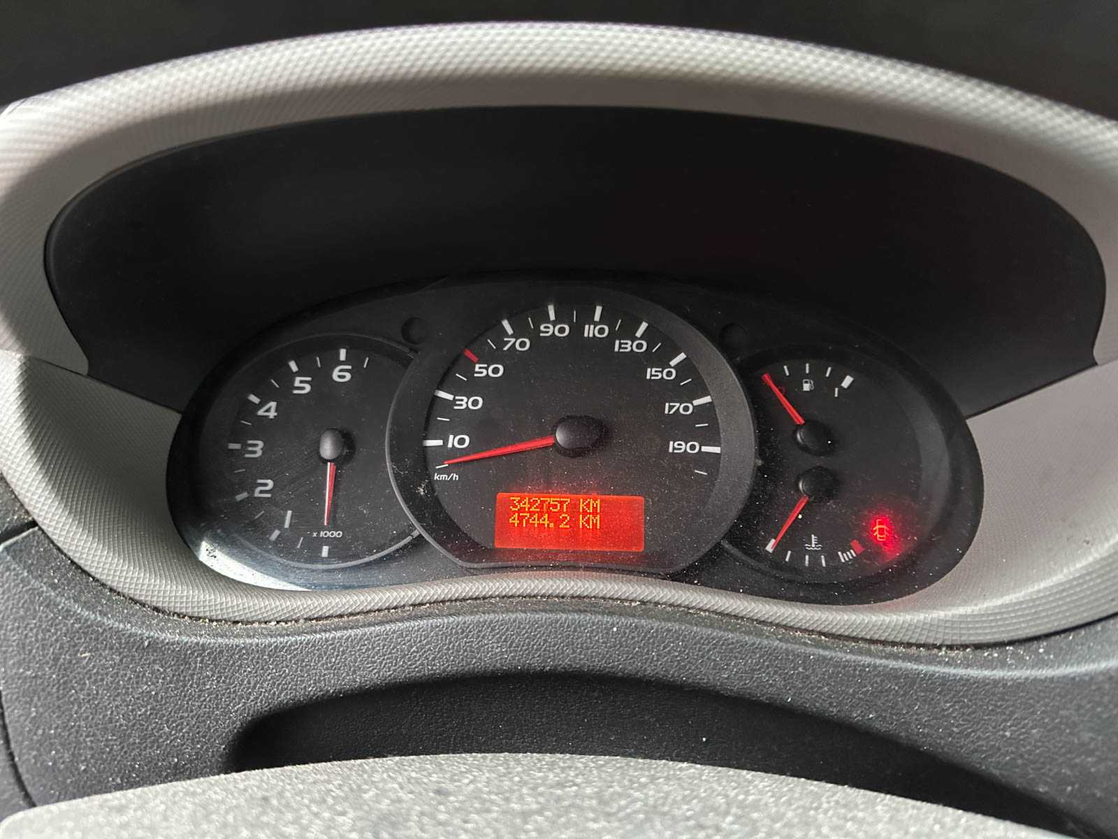 Renault Master T35 2.3 dCi L2H3 Eco 125hp 2013, VD-911-L