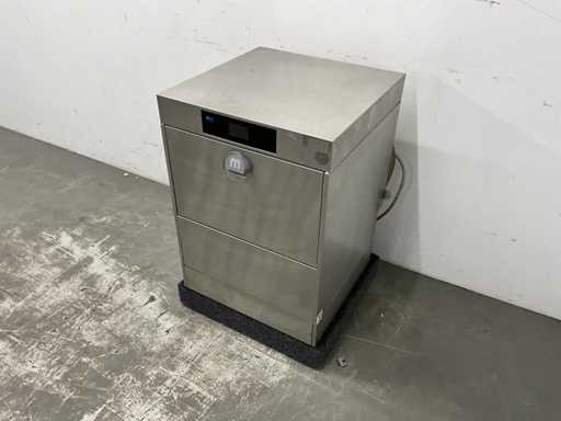 Meiko - Korvenvaatwasmachine met Osmose