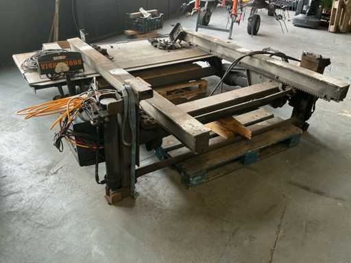 2016 DHOLLANDIA Slider Tail Lift 2000 Kilo Taillift