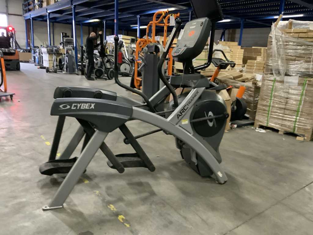 Cybex Arc Trainer 624 ellittica