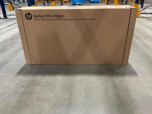 Moniteur de conférence HP Series 7 Pro 740pm