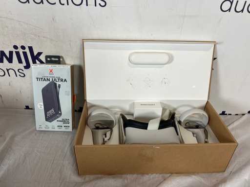 Ochelari Xtorm Powerbank & Oculus VR