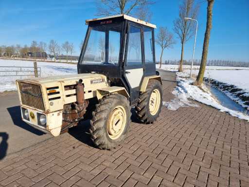 Pasquali 979 Ciągnik rolniczy z napędem na wszystkie koła