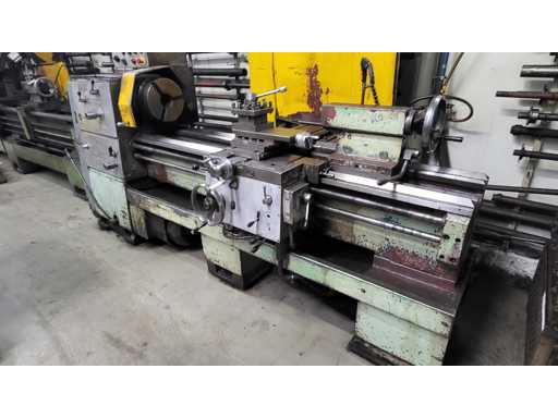 WFUM TUR 509 Lathe