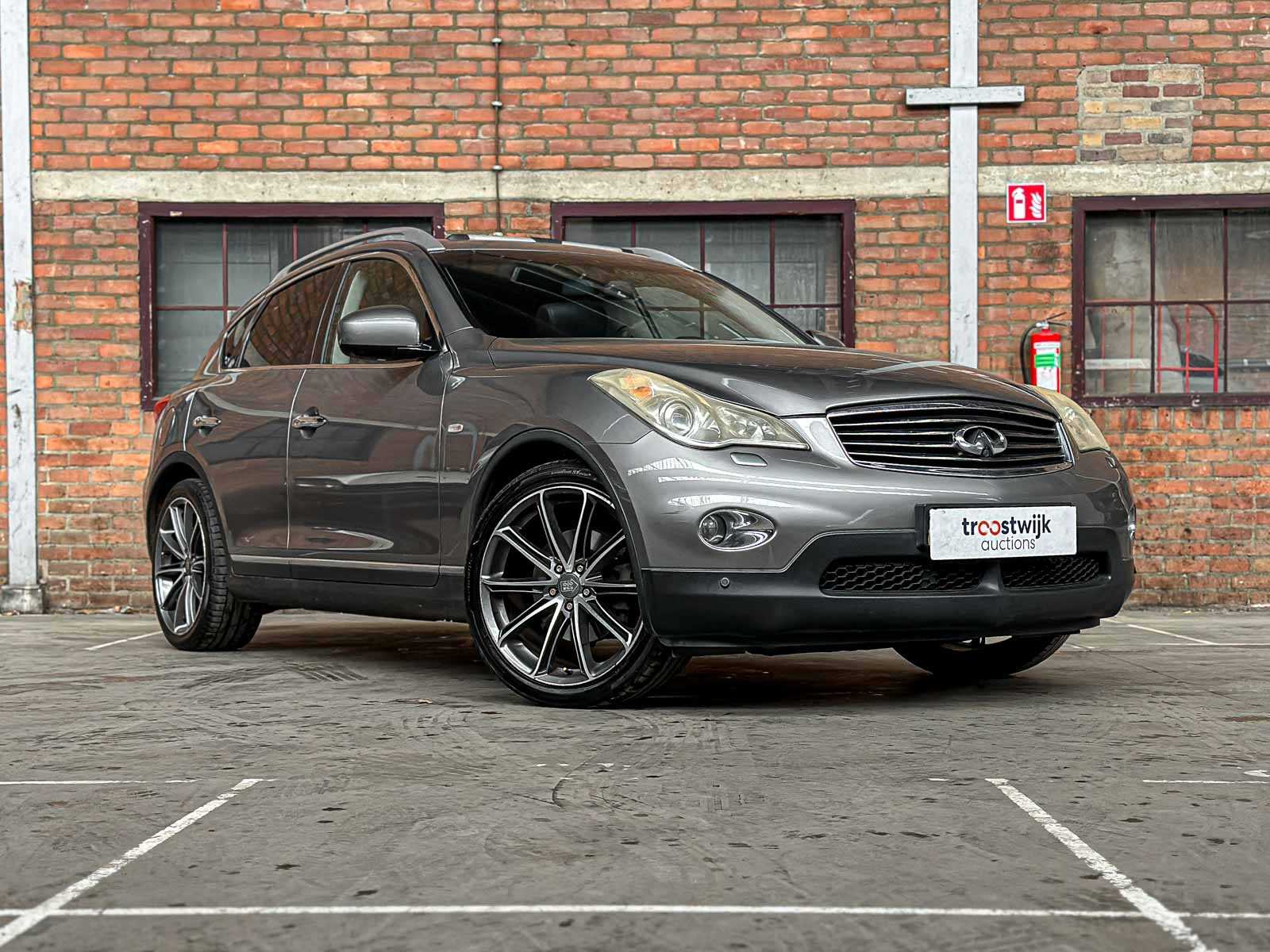 Infiniti EX 37 GT 3.7 V6 AWD 320pk 2009, 06-HPG-4 Youngtimer