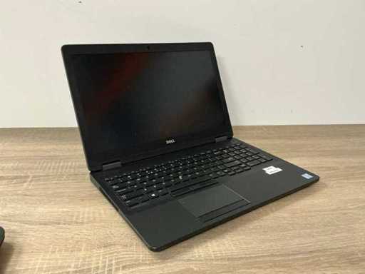 Dell Latitude 5570 Laptop