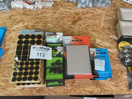 1 x partij stoeldoppen; viltglijders