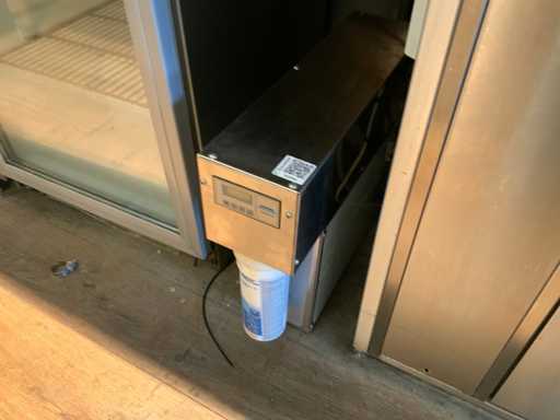 Winterhalter - Romatik XS - Unità ad osmosi inversa