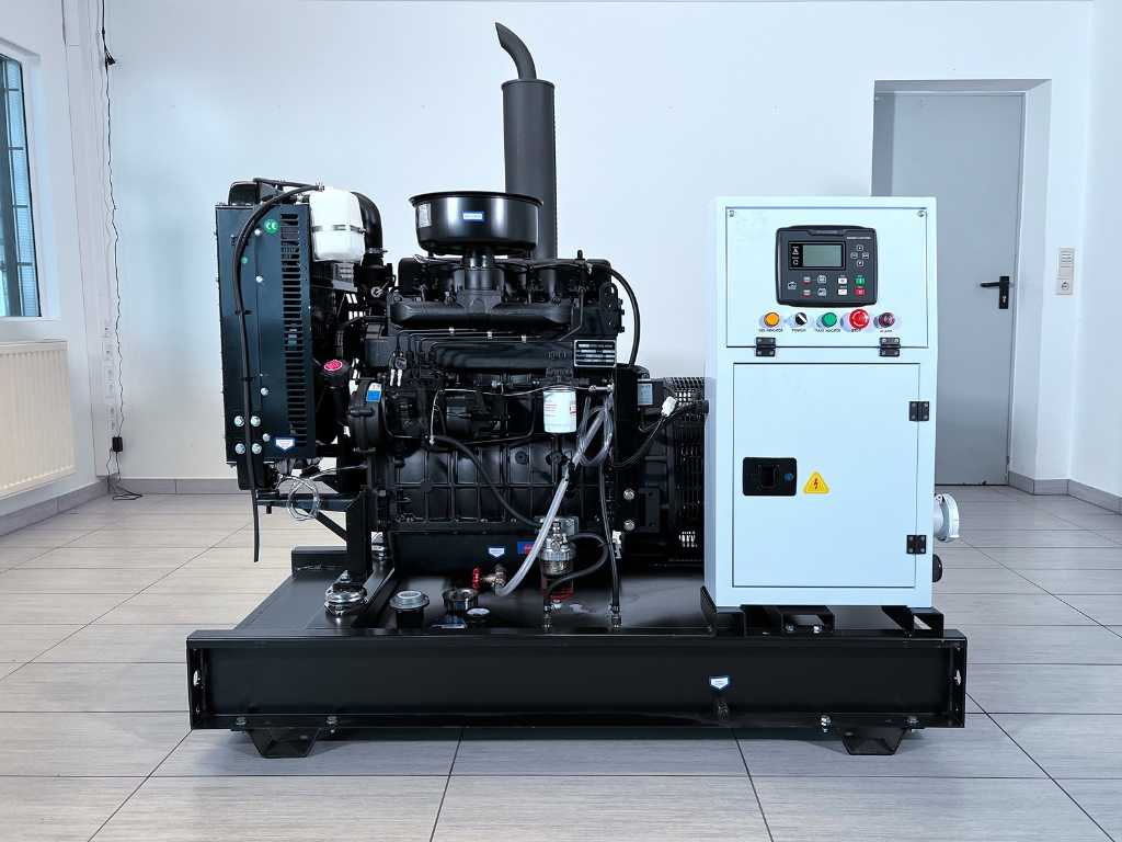 Bauer Generatore di corrente di emergenza GFS-24 aperto ATS Diesel - 24 kW - Generatore di corrente di emergenza stazionario per alimentazione domestica, a bassa velocità, raffreddato ad acqua