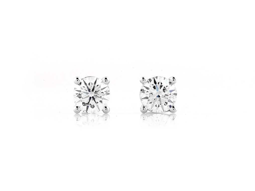 14 KT White gold Earring With 2.10Cts Lab Grown Diamond