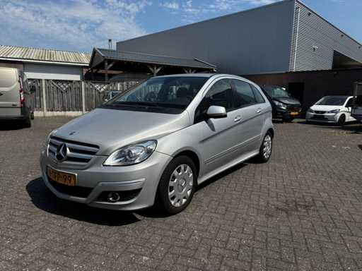 Mercedes-Benz - 2008 - B-klasse - 180 CDI -8-TFP-99