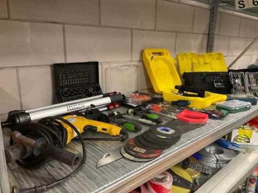 Série de divers outils