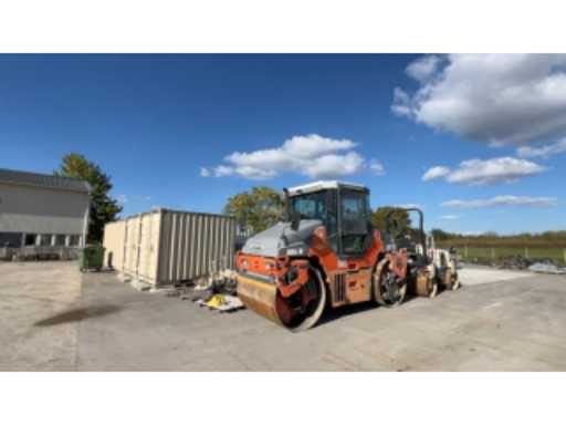 8f92bed4-c78d-4816-b5db-9224378352f2.mp4