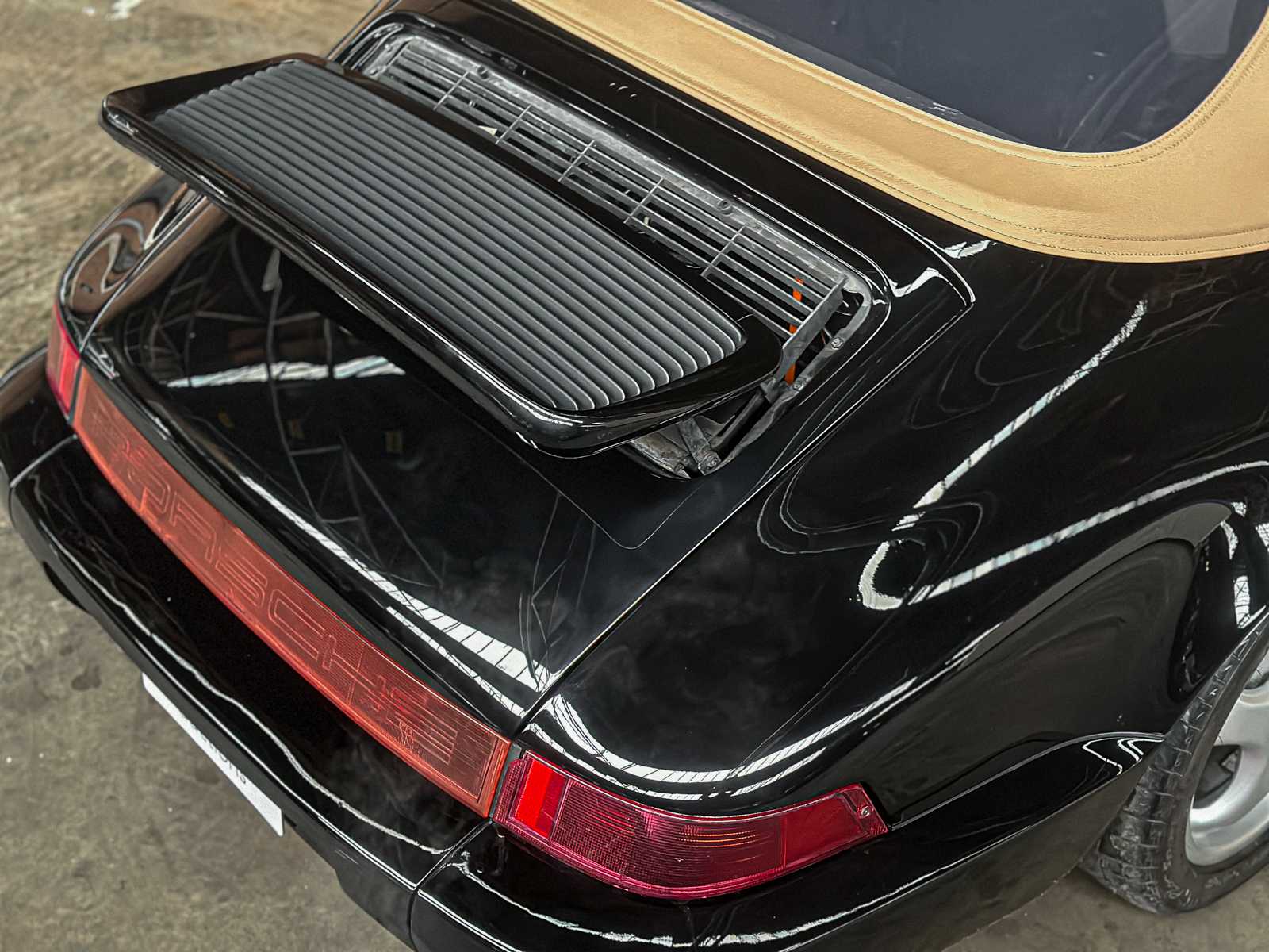Porsche 911 964 Cabriolet 3.6 1993