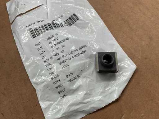 Self Locking Barrel Nut (111x)