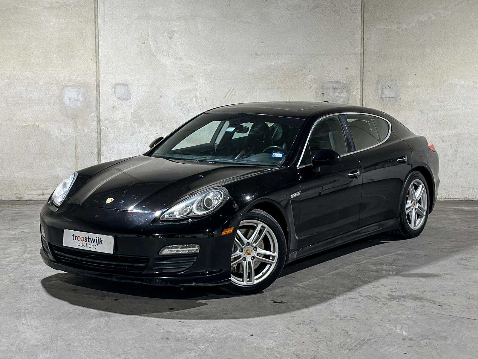 Porsche Panamera S 4.8 V8 405pk 2011