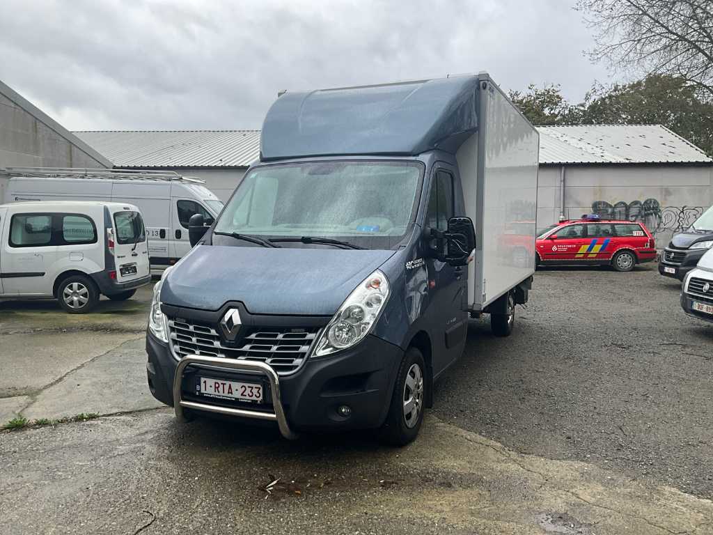 2017 RENAULT MASTER
