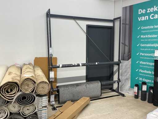 Mobili vari per officine di ferro